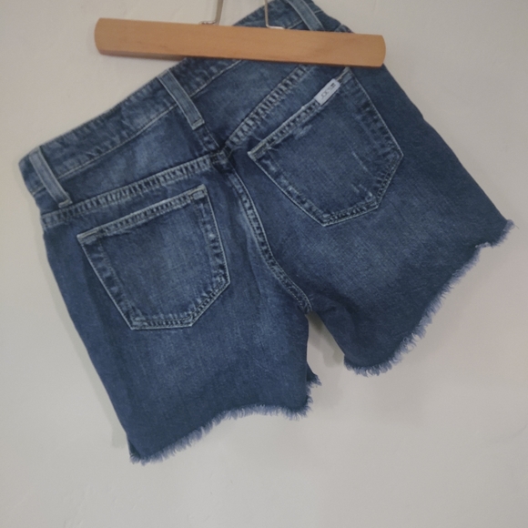 Joe’s Jeans fringed Shorts Size waist 24 - Picture 2 of 3